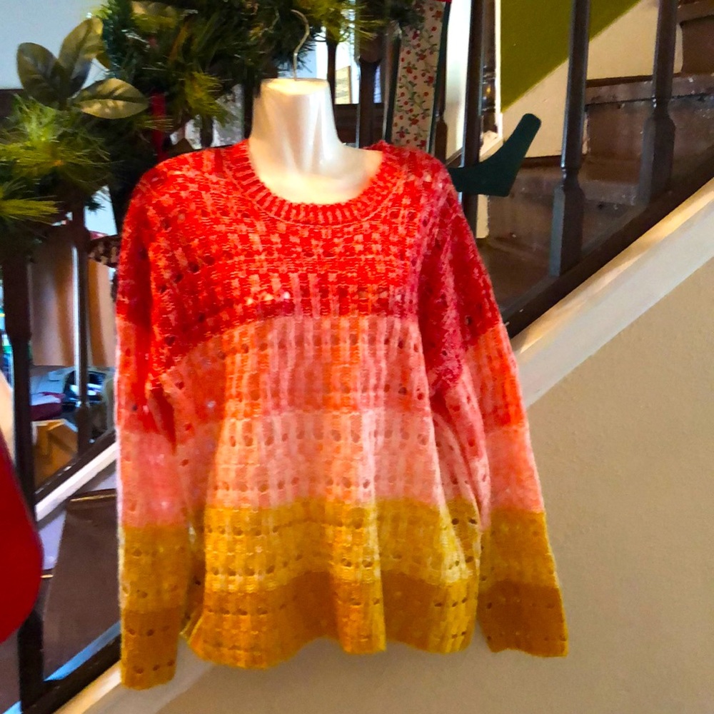 Sweater Isela multi color Large  new with tags